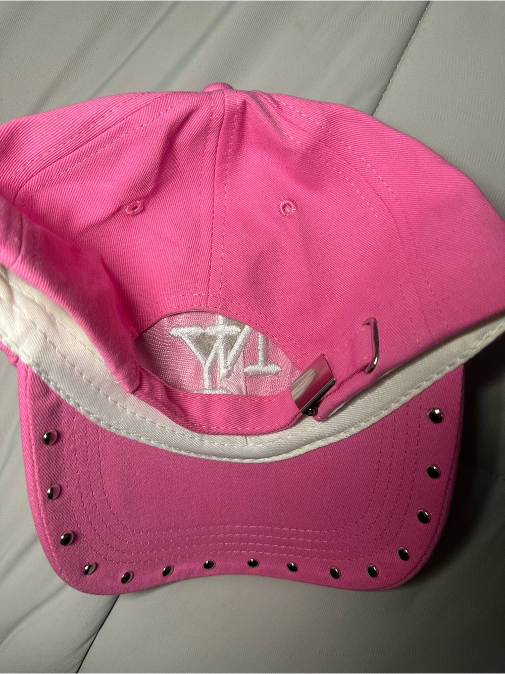 Pink NY Embroidered Star-Studded Baseball Cap - Picture 5 of 5